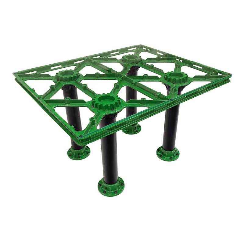 Steam traction square table